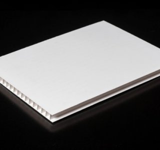 Polipropilene Alveolare Bianco